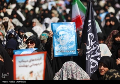 فریاد انزجار مردم شیراز در محکومیت جنایات آمریکا و صهیونیست‌ها