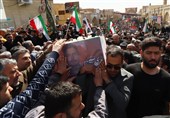 تشییع پیکر سه شهید حمله آمریکا و رژیم صهیونیستی در یزد