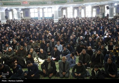 حضور پرشور و دشمن‌شکن مردم شهرکرد در نماز جمعه