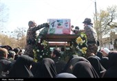 وداع مردم قزوین با شهید مدافع وطن