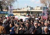 وداع مردم قزوین با شهید مدافع وطن