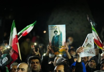 یادداشت| خیابان‌ها در اختیار پشتیبانان رزمندگان اسلام