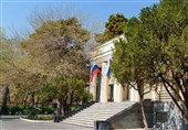 Посольство России: дипломаты продолжают выполнять свои обязанности в Тегеране