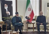 حامد کرزی: دیدار با رهبر شهید انقلاب اسلامی یک افتخار بود