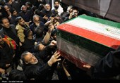 وداع مردم کرمان با خانواده چهار نفره شهید عرب‌نژاد