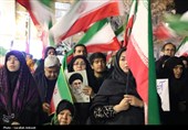 وداع مردم کرمان با خانواده چهار نفره شهید عرب‌نژاد