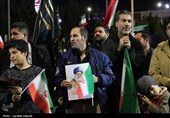 اجتماع حماسی مردم کرمان در هفتمین شب شهادت امام خامنه‌ای