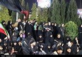 اجتماع حماسی مردم کرمان در هفتمین شب شهادت امام خامنه‌ای