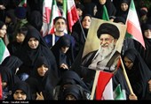 اجتماع حماسی مردم کرمان در هفتمین شب شهادت امام خامنه‌ای