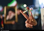 شادی مردم قم  پس از اعلام رهبری آیت الله سیدمجتبی خامنه‌ای