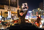 شادی مردم تهران پس از اعلام رهبری آیت الله سیدمجتبی خامنه‌ای