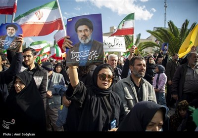 اجتماع مردمی بیعت با آیت‌الله سید مجتبی خامنه‌ای سومین رهبر معظم انقلاب اسلامی - شیراز