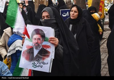 تبریک جبهه مستقلین و اعتدالگرایان به رهبر منتخب