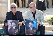 اجتماع بهابادی‌ها در بیعت با سومین رهبر انقلاب اسلامی