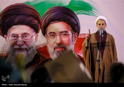 ایران هیمنه پوشالی ابرقدرت‌ها را شکست