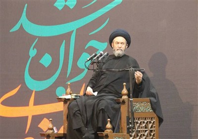 علی (ع) جز در برابر حق سر فرود نیاورد