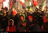 اجتماع زنجانی ها در شب شهادت حضرت علی(ع) در میدان انقلاب