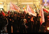 اجتماع زنجانی ها در شب شهادت حضرت علی(ع) در میدان انقلاب