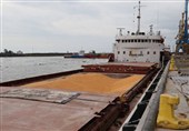 رکوردشکنی صادرات در بنادر گیلان/ ترخیص روان کالاهای اساسی از 12 کشتی