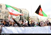 تجمع مهاجرین ملل اسلامی در محکومیت شهادت رهبر انقلاب در مشهد