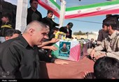 تشییع پیکر شهید اقتدار رمضان در روستای هلیله بوشهر