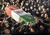 میدان در اختیار فرزندان انقلاب؛ یازدهمین شب تجمعات مردمی در گرگان
