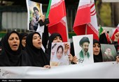 تجمع کادر درمان اصفهان در پی حملات وحشیانه آمریکایی صهیونیستی به مراکز درمانی و مدارس