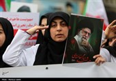 تجمع کادر درمان اصفهان در پی حملات وحشیانه آمریکایی صهیونیستی به مراکز درمانی و مدارس