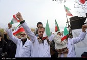 تجمع کادر درمان اصفهان در پی حملات وحشیانه آمریکایی صهیونیستی به مراکز درمانی و مدارس