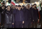 خروش ورزشکاران و جوانان یزد در حمایت از نیروهای مسلح