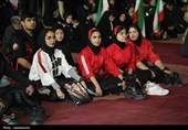 خروش ورزشکاران و جوانان یزد در حمایت از نیروهای مسلح