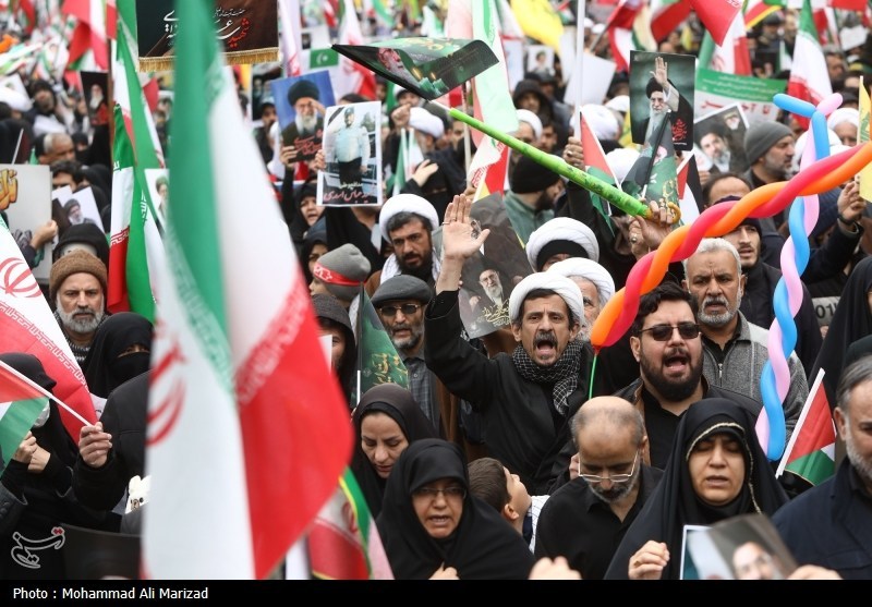 رهبر انقلاب , آیت الله سید مجتبی خامنه‌ای , آیت‌الله سید علی خامنه‌ای , اخبار قم , 