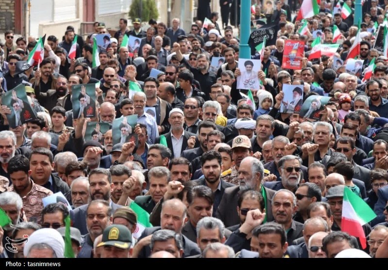 اقامه بی‌نظیر نمازجمعه و تشییع شهیدان چمنی و صفادوست