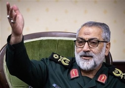 متحدث القوات المسلحة الايرانية يخاطب الدول الاسلامية: لا تثقوا في قوة امريكا الهشة