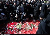خاکسپاری پیکر سردار شهید داود عسگری، به همراه همسر، دو فرزند پسر، دختر و سه تن از نوادگان خود، در حمله ناجوانمردانه آمریکایی_صهیونی به شهادت رسیدند در بهشت زهرا (س)