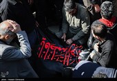 خاکسپاری پیکر سردار شهید داود عسگری، به همراه همسر، دو فرزند پسر، دختر و سه تن از نوادگان خود، در حمله ناجوانمردانه آمریکایی_صهیونی به شهادت رسیدند در بهشت زهرا (س)