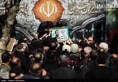 تشییع پیکر سردار شهید داود عسگری، به همراه همسر، دو فرزند پسر، دختر و سه تن از نوادگان خود، در حمله ناجوانمردانه آمریکایی_صهیونی به شهادت رسیدند در قطعه 24 گلزار شهدای بهشت زهرا (س)