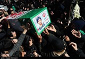 تشییع پیکر سردار شهید داود عسگری، به همراه همسر، دو فرزند پسر، دختر و سه تن از نوادگان خود، در حمله ناجوانمردانه آمریکایی_صهیونی به شهادت رسیدند در قطعه 24 گلزار شهدای بهشت زهرا (س)