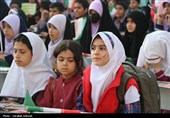 اجتماع بزرگ دانش‌آموزان کرمانی مقابل دفتر کمیساریای سازمان ملل متحد