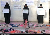 اجتماع بزرگ دانش‌آموزان کرمانی مقابل دفتر کمیساریای سازمان ملل متحد