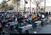 اجتماع بزرگ دانش‌آموزان کرمانی مقابل دفتر کمیساریای سازمان ملل متحد