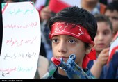 اجتماع بزرگ دانش‌آموزان کرمانی مقابل دفتر کمیساریای سازمان ملل متحد