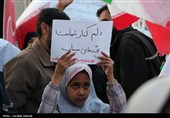 اجتماع بزرگ دانش‌آموزان کرمانی مقابل دفتر کمیساریای سازمان ملل متحد