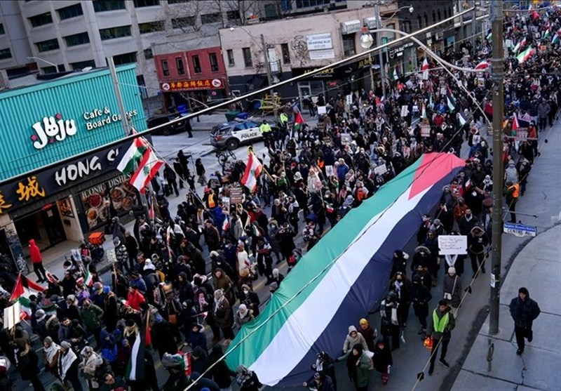Thousands Rally in Toronto for Palestine After Judge Rejects Ban Bid