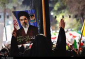 مردم سپری مستحکم و موشکی قوی تر از خیبر/ علاج در وطن است!