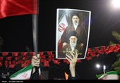 اجتماع شبانه مردم کرمان در میدان کوثر