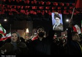 اجتماع شبانه مردم کرمان در میدان کوثر