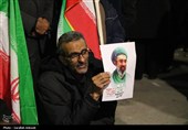 اجتماع شبانه مردم کرمان در میدان کوثر
