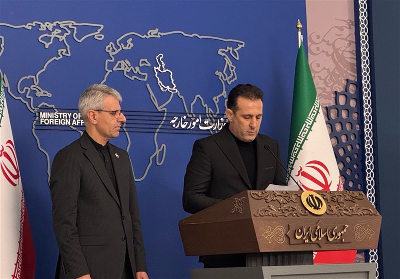 إسماعیل بقائی , تنگه هرمز ,