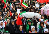 بیعت کودکان و نوجوانان تبریزی با رهبر انقلاب